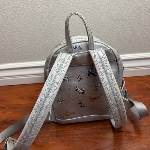 Disneyland 100 Anniversary Vintage Back Pack - Picture 4 of 10